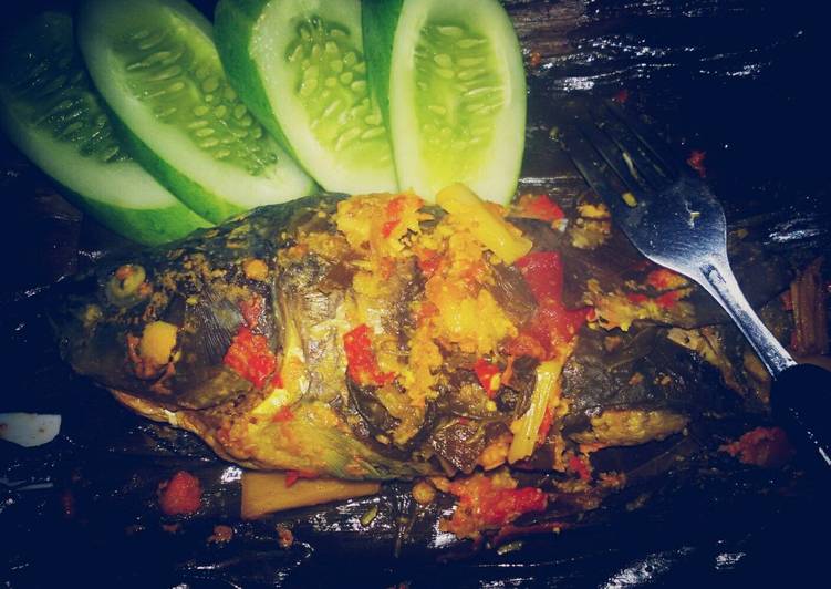 Pepes Ikan Mas