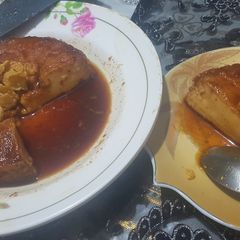 A picture of Egg pudding (burnt suger!?).