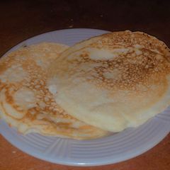 A picture of Semolina Sinasir (semolina pancake).