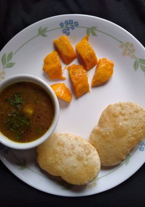 साग कचौड़ी रेसिपी मुख्य फोटो
