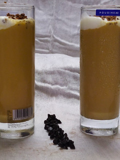 કોલ્ડ કોફી વિથ આઇસક્રીમ (Cold Coffee With Icecream Recipe In Gujarati) રેસીપી મુખ્ય ફોટો