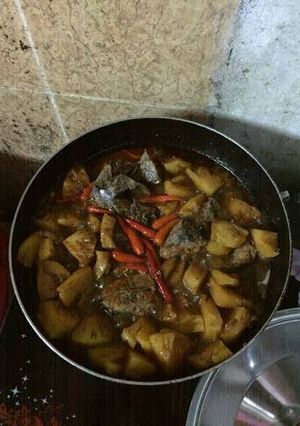 Hình của món Cá ngừ kho thơm.