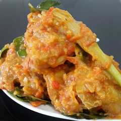 A picture of Ayam Rica Rica.