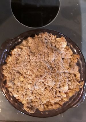 A picture of Apple crunch.