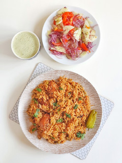 A picture of Mutter & chicken pulao (Peas & Chicken Rice/pilau).
