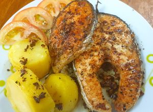 Gambar Butter Salmon Grilled with Thyme