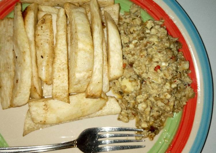 How to Prepare Any-night-of-the-week Fried yam and egg sauce