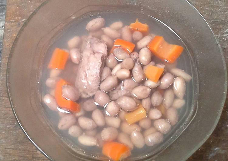 Langkah Mudah untuk Menyiapkan Sup kacang tanah slow cooker, Lezat