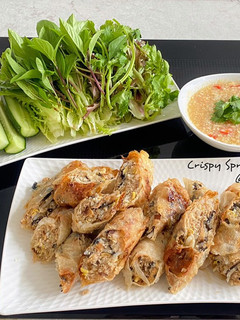 A picture of Crispy Spring Rolls.