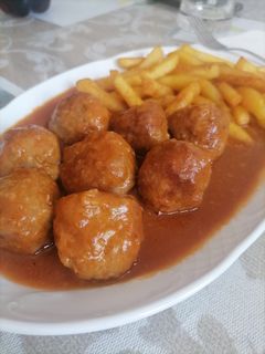 Una foto de Albóndigas en salsa española Thermomix