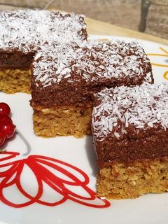Gesztenyés kókuszos szelet liszt nélkül recept fotója