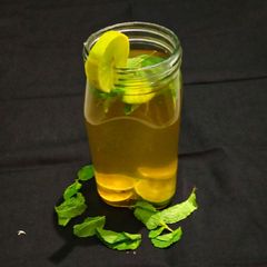 A picture of Green Tea Detox Water.