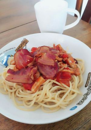 รูปของ สปาเกตตี้ซอสหมูเบคอนกรอบ