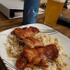 A picture of Caramelized Chicken.