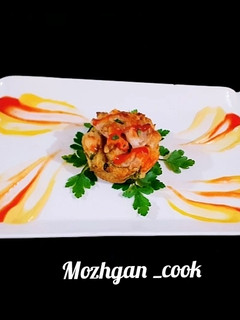 عکسی از دستور تزیین بشقاب غذا با سس 😋😍(با نام قرتی گارنیش🤭😅)