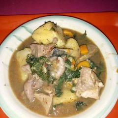 A picture of Yam peppersoup with chicken.