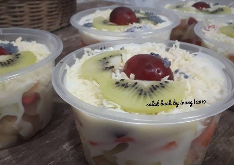 Salad buah (saos di masak)