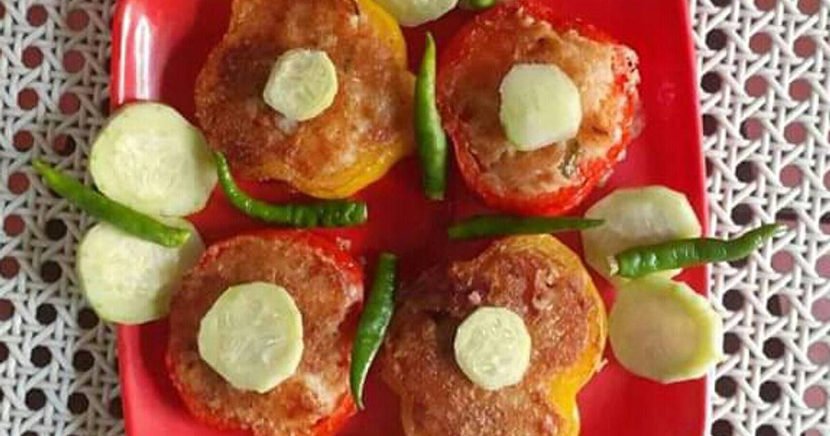 Shreyoshi Chatterjee দ্বারা স্টাফড বেল পেপার (stuffed bell pepper