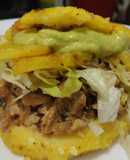 Arepa🫓de Pollo🍗hawaiana🥯🍍🥑