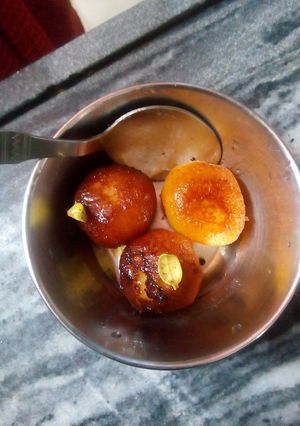 A picture of Gulab Jamun (Julab Jamun Recipe).