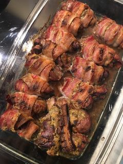 Baconbe tekert csirkemáj recept fotója