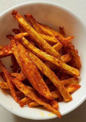 A picture of Spicy Taro French Fries.