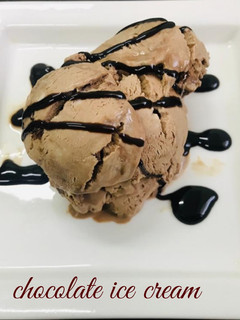 சாக்லேட் ஜஸ் கிரீம் (Chocolate icecream recipe in tamil) செய்முறை முக்கிய புகைப்படம்