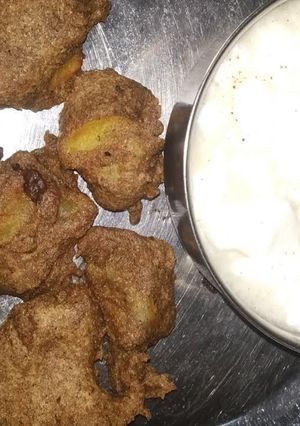 A picture of Kuttu ke pakore.