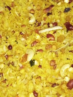 નાયલોન પૌવાનો ચેવડો (Nylon Poha Chevdo Recipe In Gujarati) રેસીપી મુખ્ય ફોટો