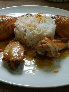 Una foto de Cuixetes de pollastre amb salsa de soja i llimona