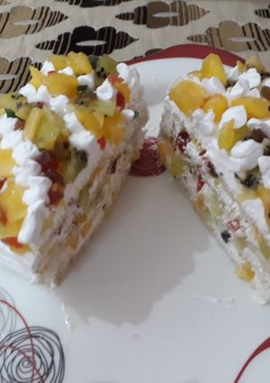 A picture of Fruit Pastry.