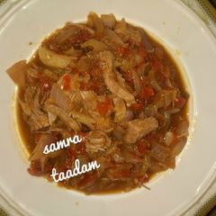 A picture of Onion meat pepper soup.