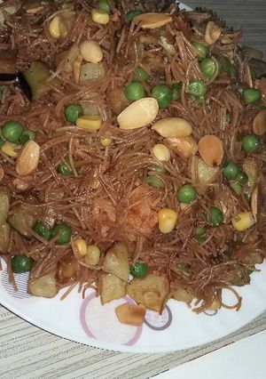 صورة لوصفة رزاحمر مع حشوه روعه😋❤