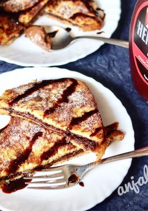 A picture of Chocolate French toast.