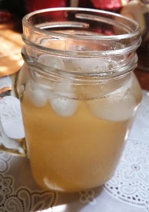 Una foto de Agua de manzana
