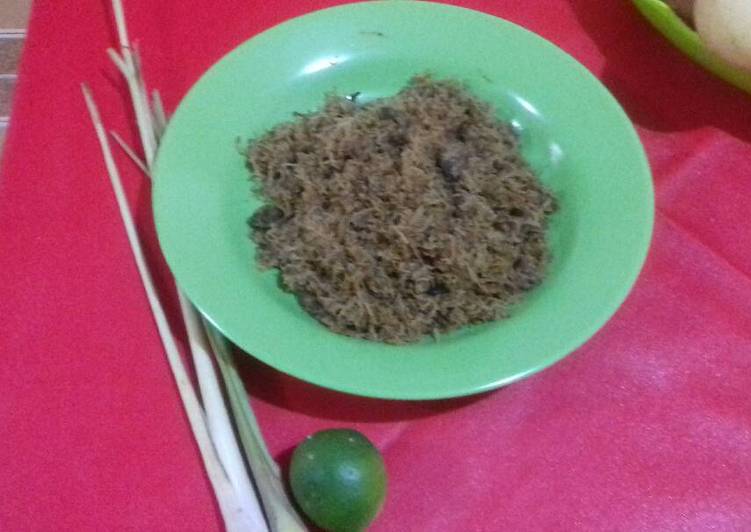 Serundeng daging kambing