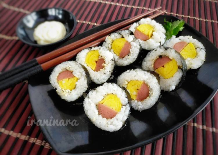 Langkah Mudah untuk Menyiapkan Sushi Roll, Sempurna