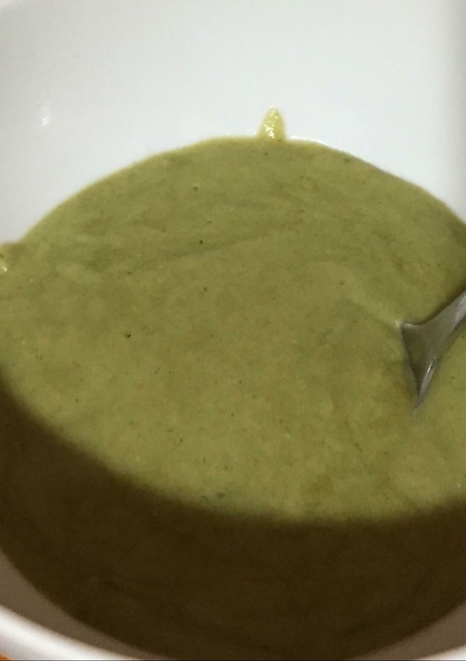 Una foto de Puré de merluza y verduras