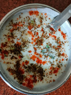 आलू रायता (Aloo raita recipe in Hindi) रेसिपी मुख्य फोटो