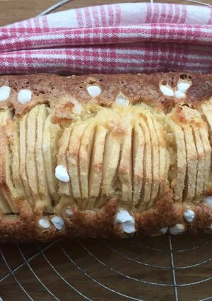 Une photo de Cake aux pommes et chocolat