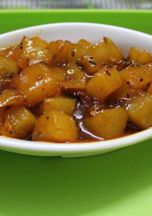 A picture of Sour,Sweet and Spicy Raw Mango Chutney.