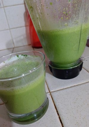 Una foto de Licuado verde (no cítrico)