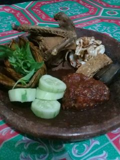 Foto resep Lalapan bebek goreng