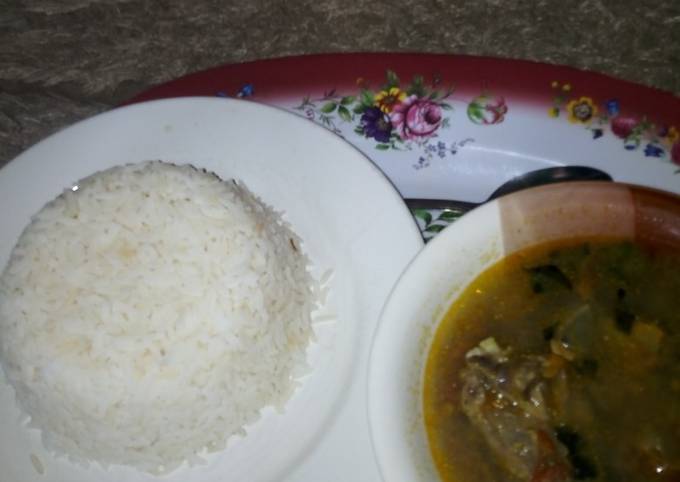 White Rice with Goat meat and Assorted Pepper Soup