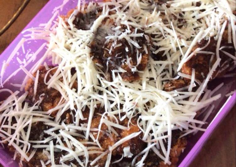 Pisang crispy coklat keju