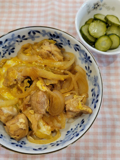 超簡單親子丼!※可搭配氣炸鍋煮加快上菜速度※ 的食譜成品照片