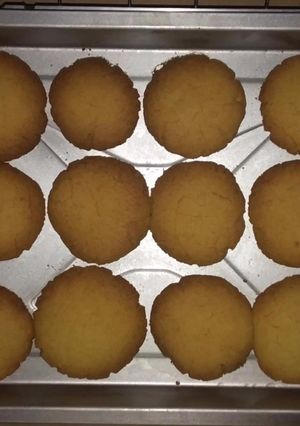 A picture of Nan khatai.