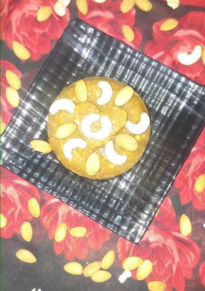 चने की दाल का हलवा(Chane dal ka halwa recipe in Hindi) रेसिपी मुख्य फोटो