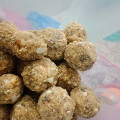 A picture of Panjeeri Ke Ladoo.