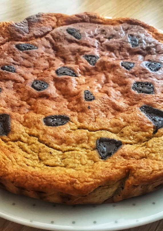 Una foto de Bizcocho Fit de avena y plátano 🍌🥮